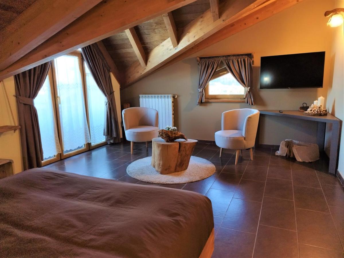 Hotel Altopiano Delle Rocche روكّا دي ميتْسو المظهر الخارجي الصورة