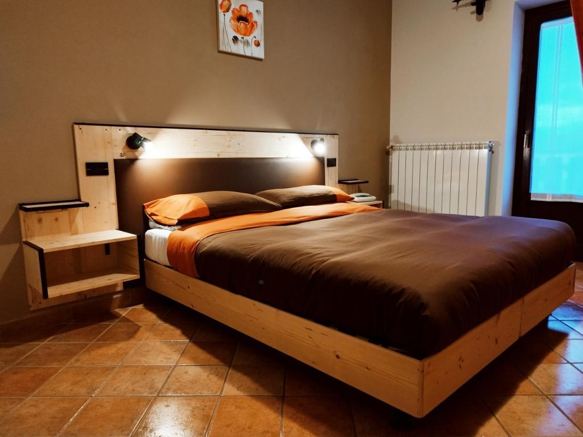 Hotel Altopiano Delle Rocche روكّا دي ميتْسو المظهر الخارجي الصورة